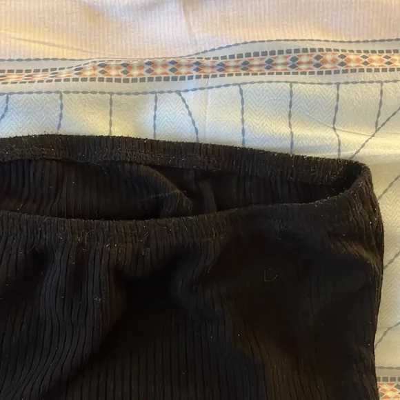 *🛒 FREE WITH PURCHASE* Black tube top - Picture 3 of 12